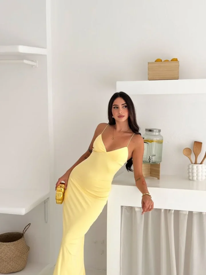 Askılı Uzun Elbise V Yaka Şık Gece Elbisesi Vücuda Oturan - Sarı