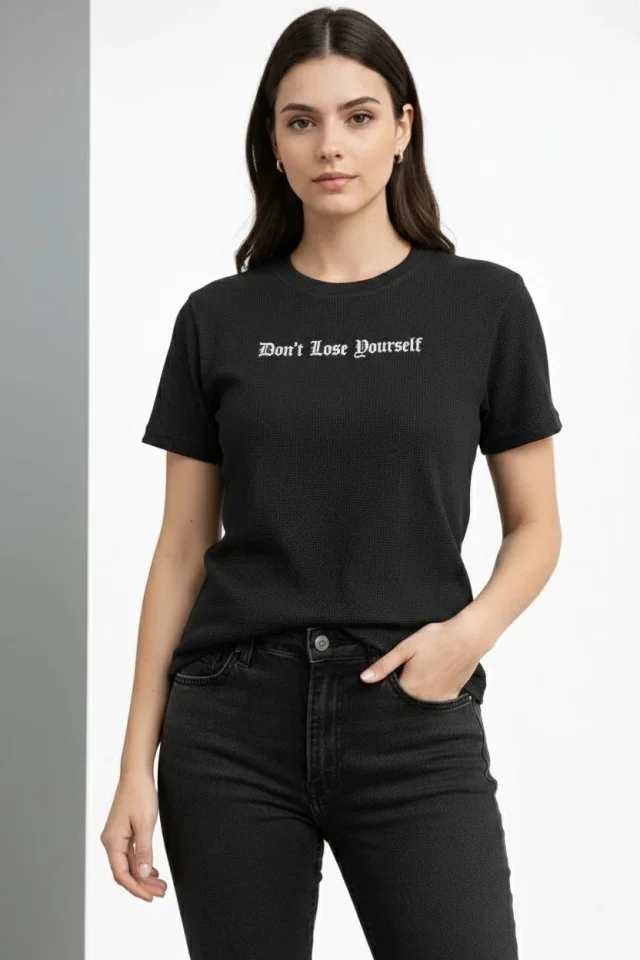 Wafıl Kumaş Tişört Regular Kalıp Bisiklet Yaka Baskılı Günlük Basic T-Shirt - Siyah