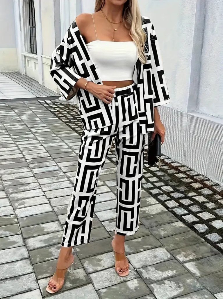 Kadın Uzun Kollu önü Açık Desenli Iki Iplik Ceket Ve Pantolon Ikili Takım