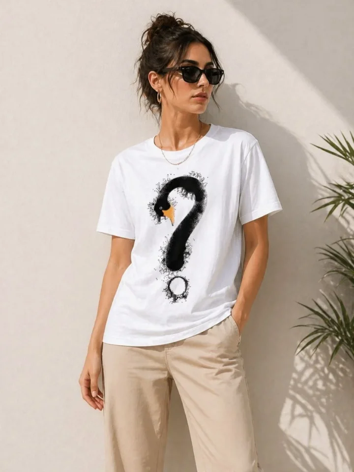 Kuğu Figürlü Soru İşareti Baskılı Tişört Kısa Kol T-Shirt - Beyaz