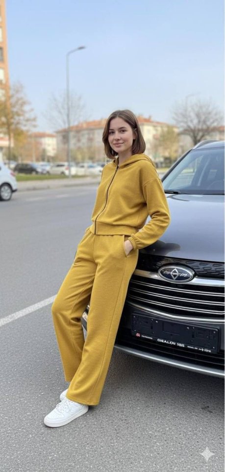 Kadın Uzun Kollu Kapüşonlu Hırka Ve Pantolon Ikili Takim